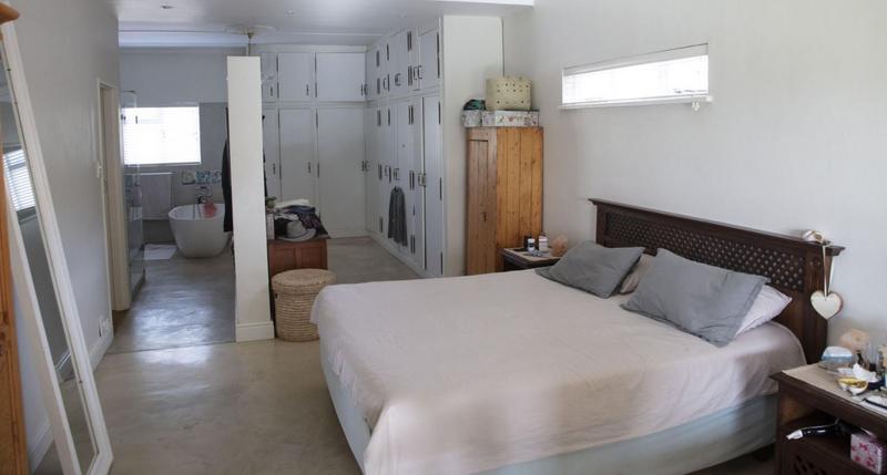 4 Bedroom Property for Sale in Mcgregor Western Cape